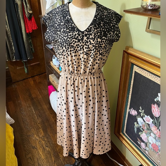 Vintage Malouf of Dallas raining flowers dress - Picture 1 of 11